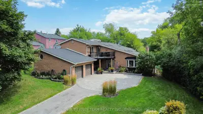 4883 Old Brock Road, Pickering, On L1y 1a6