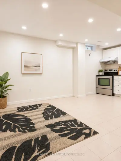 35 Casemore Road Bsmnt, Toronto, On M1x 1j3