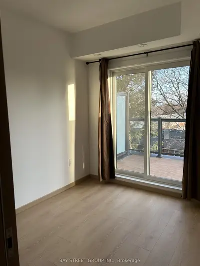 3425 Sheppard Avenue E 311, Toronto, On M1t 0c5