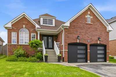71 Laprade Square, Clarington, On L1c 0c9