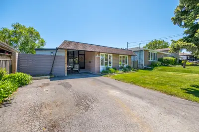 971 Oklahoma Drive, Pickering, On L1w 2h8