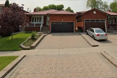 3 Lord Roberts Drive, Toronto, On M1k 3w1