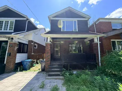 Detached in Toronto
