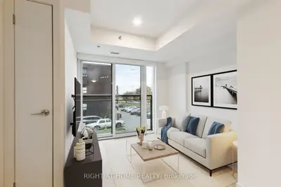 90 Glen Everest Road 114, Toronto, On M4w 2v6