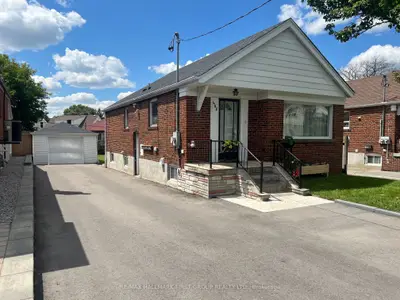 482 Warden Avenue, Toronto, On M1l 3z1