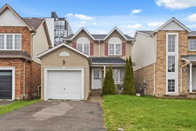 1815 Dalhousie Crescent, Oshawa, On L1g 8c5