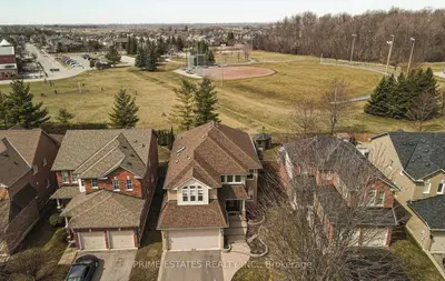 60 Gartshore Drive, Whitby, On L1p 1n6