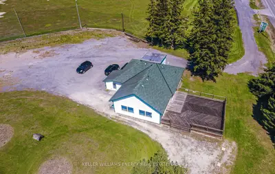 560 Taunton Road W, Ajax, On L1t 4s9