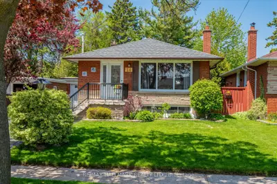 14 Fintona Avenue, Toronto, On M1e 1v3