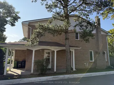 55 Brimwood Boulevard 10, Toronto, On M1v 1e4