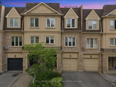 1250 St. Martins Drive 55, Pickering, On L1w 1j3