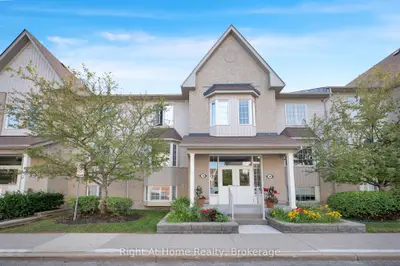 36 Petra Way 2, Whitby, On L1r 0a5
