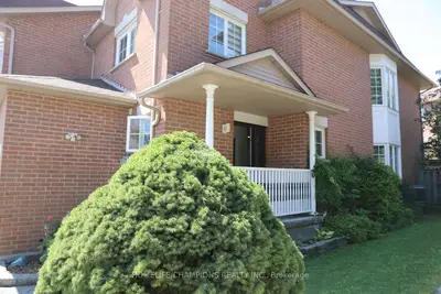 16 Echo Glen Road, Toronto, On M9b 4w6