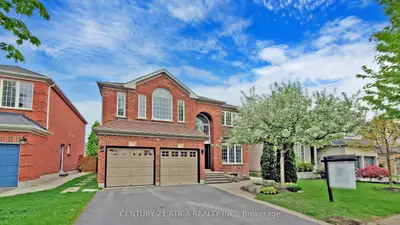 75 Medland Avenue, Whitby, On L1p 1s7