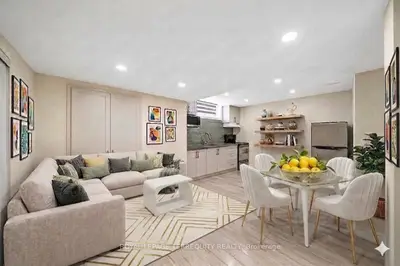 1 Devineridge Avenue, Ajax, On L1z 0t3