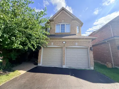1 Castle Green Drive, Whitby, On L1r 2p9