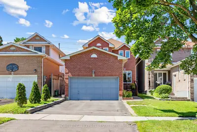 6 Bluebell Crescent, Whitby, On L1p 1k7