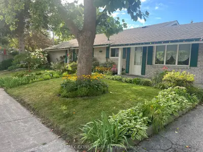2 Hapley Drive, Toronto, On M1g 3l3
