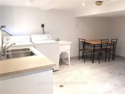 56 Leafield Drive Bsmt, Toronto, On M1w 2t2