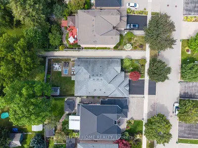 22 Romac Drive, Toronto, On M1c 5h1