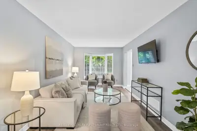 60 Spiers Crescent, Ajax, On L1s 6y6