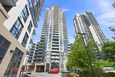 20 Meadowglen Place 227, Toronto, On M1h 2y5