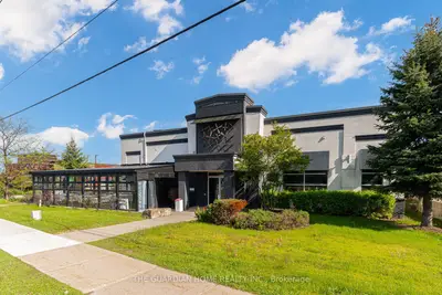 1419 King Street E, Clarington, On L1e 2j6