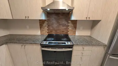 73 Douet Lane, Ajax, On L1z 0v4