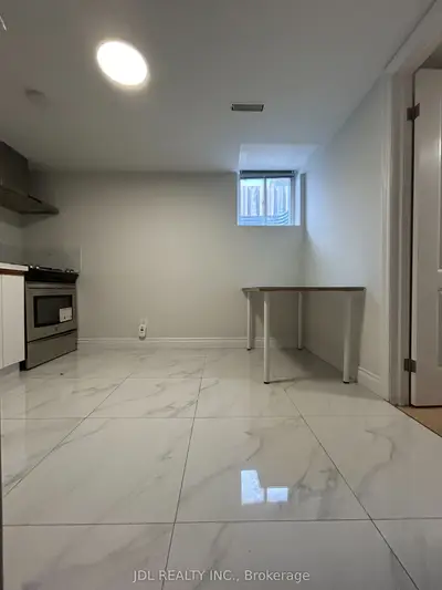 91 Bushmills Sq Square Entire 1bedroomunita Bsmt, Toronto, On M1v 1k5