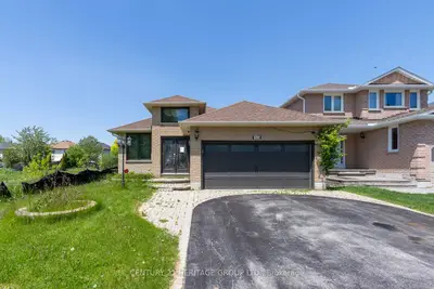 305 Sandringham Drive, Clarington, On L1e 3a7
