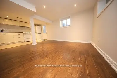 1444 Dundas Street E, Toronto, On M4m 1s8