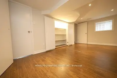 1444 Dundas Street E, Toronto, On M4m 1s8