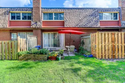 441 Military Trail 70, Toronto, On M1e 4e8