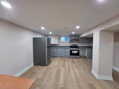 40 Bellamy Road S, Toronto, On M1m 3p2