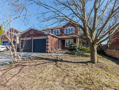 1138 Thimbleberry Circle, Oshawa, On L1k 2h1