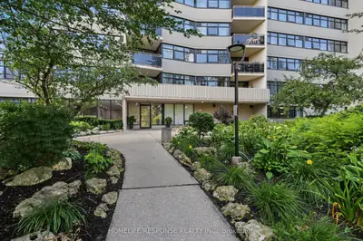 100 Echo Point 1801, Toronto, On M1w 2v2