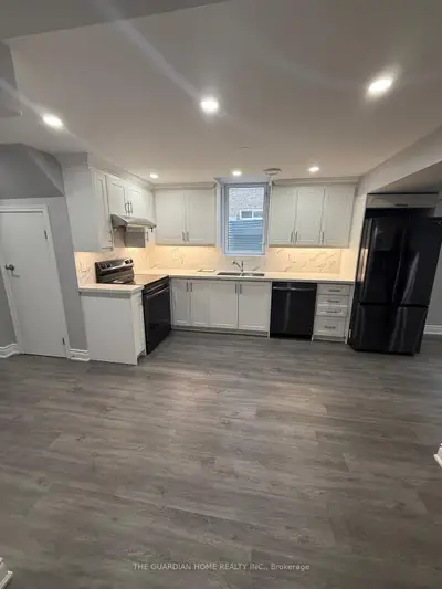 117 Sleepy Hollow Place Bsmt, Whitby, On L1r 0e4