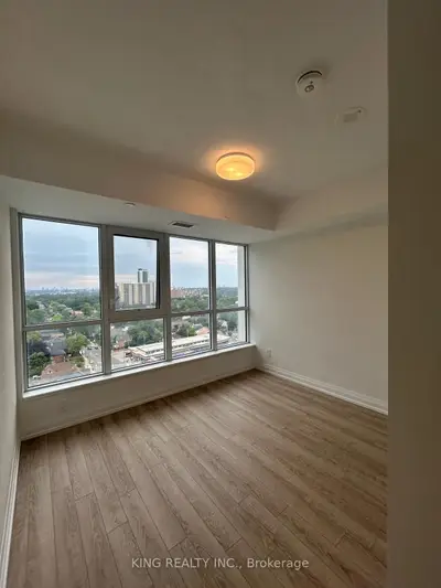 286 Main Street 1402, Toronto, On M4c 4x4