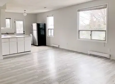 1736 Kingston Road -----2nd Floor, Toronto, On M1n 1s9