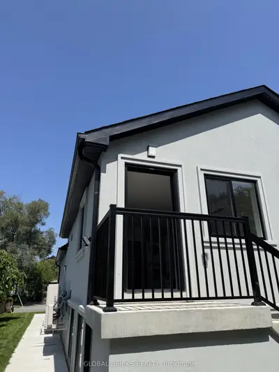101 Minerva Avenue Unit 2- Rear Upper, Toronto, On M1m 1v8