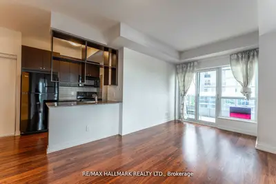 181 Village Green Square 2220, Toronto, On M1s 0k6