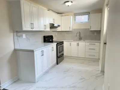 61 Morbank Drive, Toronto, On M1v 2m1