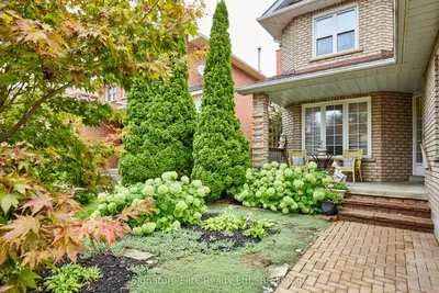 33 Waller Street, Whitby, On L1r 1z8