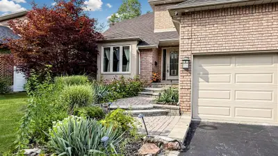 36 Kennett Drive, Whitby, On L1p 1l5
