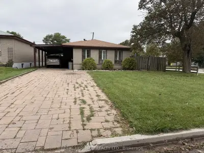 1402 Fordon Avenue, Pickering, On L1w 1j9
