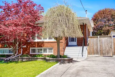 20 Lawrence Crescent, Clarington, On L1c 1j4
