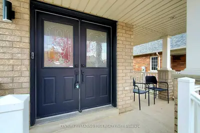 29 Pardon Ave Avenue, Whitby, On L1p 1v1