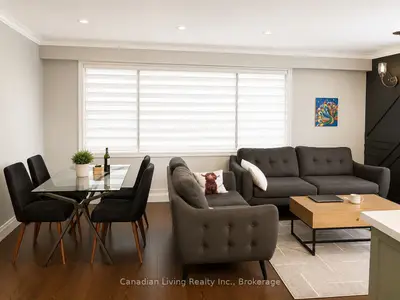53 Flintrdige Road, Toronto, On M1p 1c4