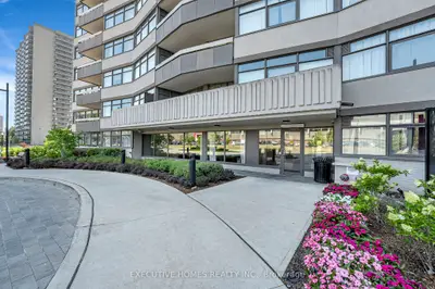 3131 Bridletowne Circle 508, Toronto, On M1w 2s9