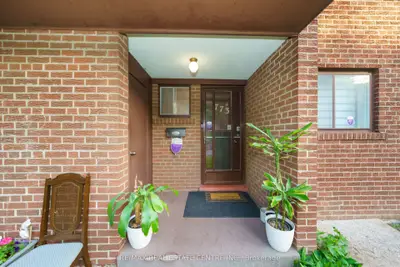 773 Military Trail 30, Toronto, On M1e 4p6
